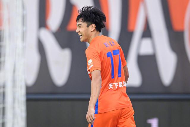 泰山一高一快爆发正是时候 “抢票”40强赛集训名单